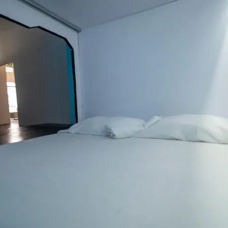 Capsule hotel Capsca Cartagena